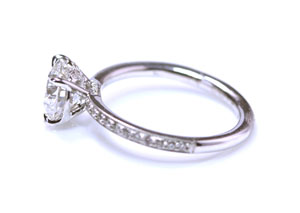Engagement Ring with Butterfly Engagement Ring with Butterfly